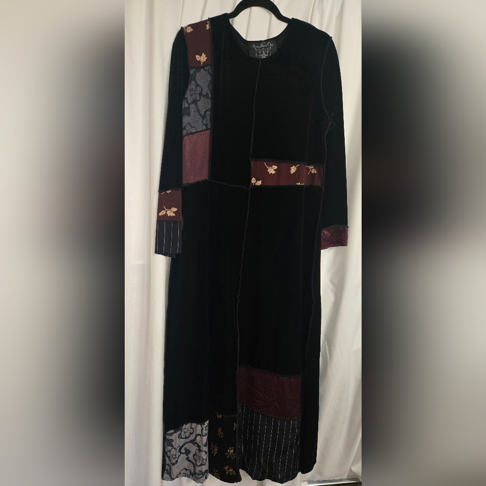 Something Old Something New Patchwork Black Velve… - image 3